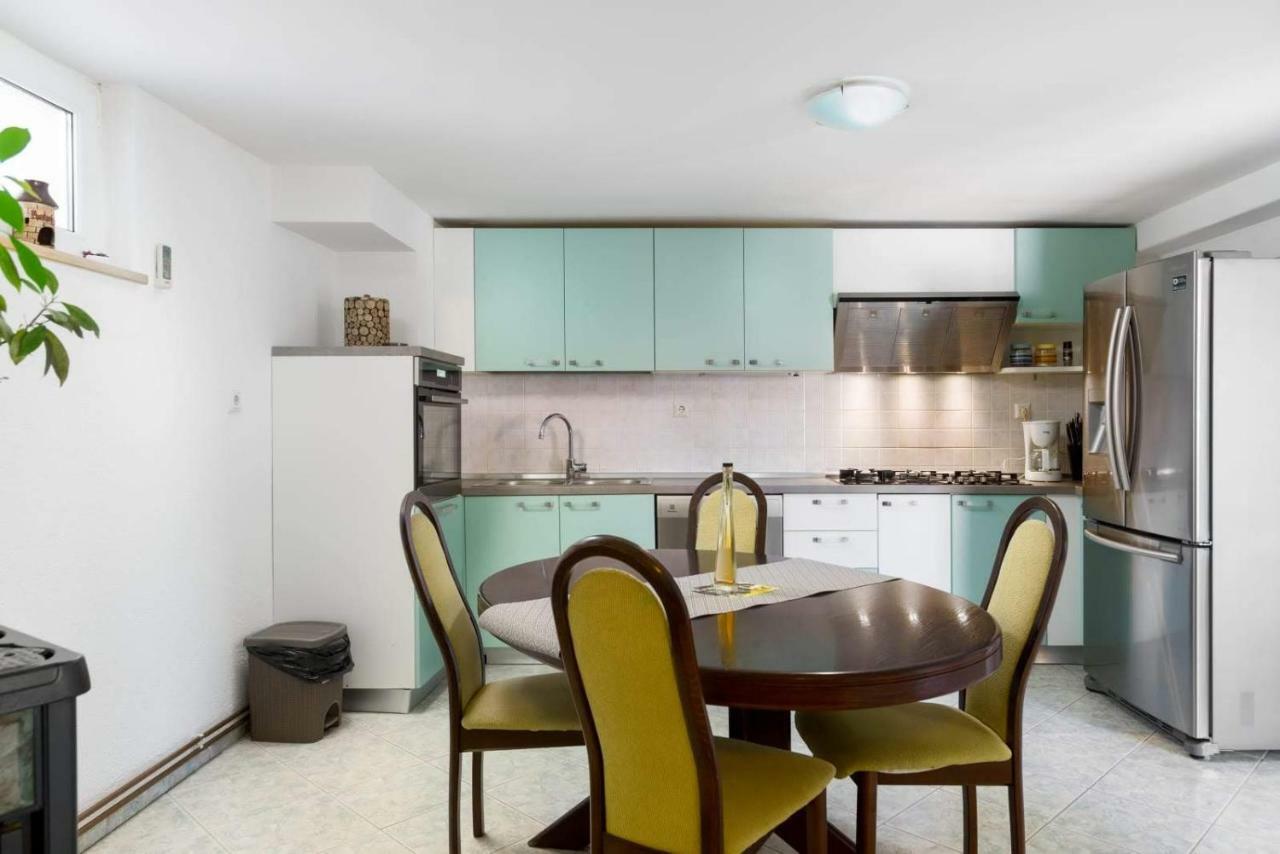 Apartmani Vinko Tribunj-Sovlje Tribalj 외부 사진