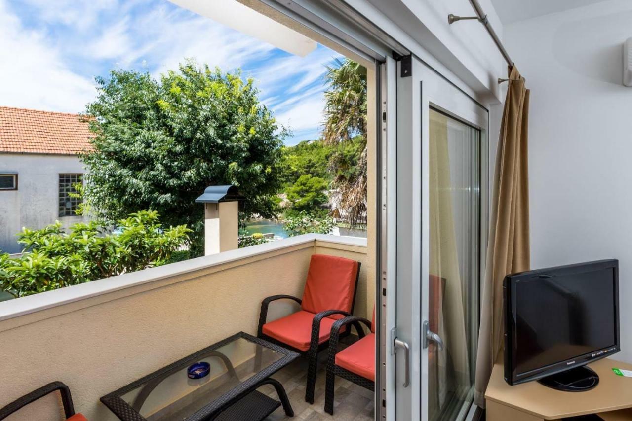 Apartmani Vinko Tribunj-Sovlje Tribalj 외부 사진