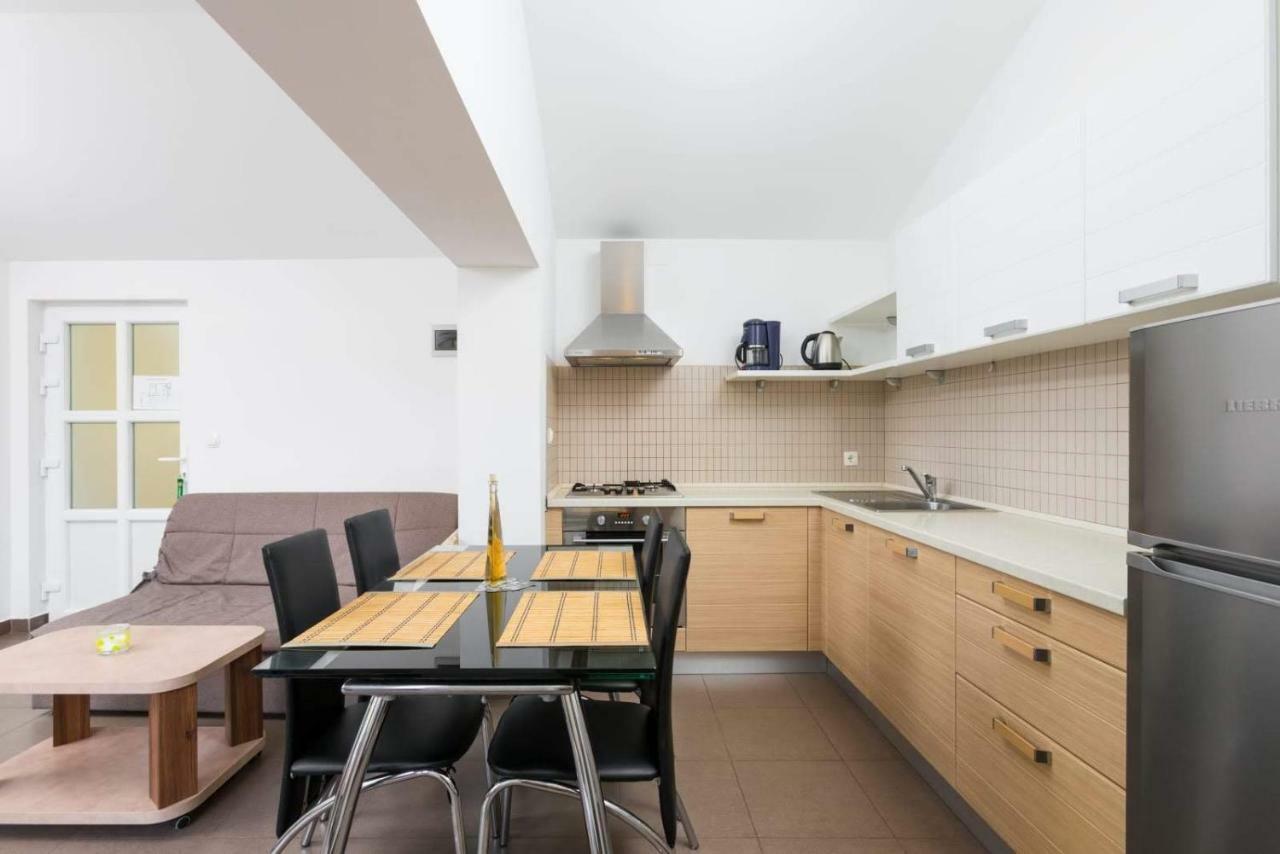 Apartmani Vinko Tribunj-Sovlje Tribalj 외부 사진